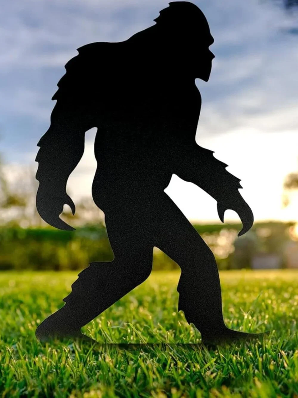 Sasquatch Metal Yard Decor, NIB - Picture 1 of 3